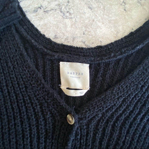 Francesca’s Button Up Sweater - Picture 2 of 4